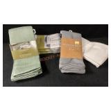 7ct Misc Napkins