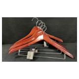 4ct Wooden Hangers