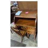 Small Roll Top Desk With Chair