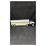 Ertyl John Deere Toy Truck