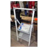 38" Project Source Compact Step Stool