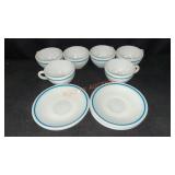 Pyrex Dishware Set
