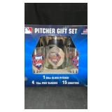 Phillies Pitcher Gift Set