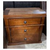 2-drawer Night Stand