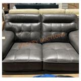 Gray Leather Lovseat