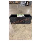 All-in-One Planter with Arms