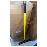 37" FURemover Broom