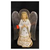 Light Up Angel Plastic 8 1/2"