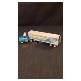 Winross Spring Glen Collectible Truck