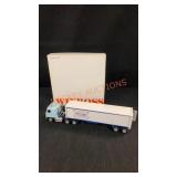 Winross R.W.Sauder Eggs Collectible Truck