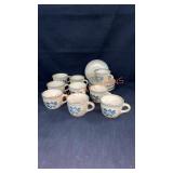 Pfaltzgraff 9-2 1/2"Cups & 5-6" Saucers
