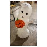 32" Ghost with Pumpkin