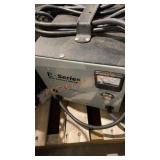 E-Series Battery Charger