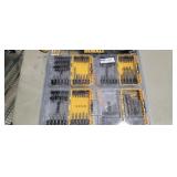 Dealt 110pc. Combination Set