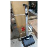 37? Commercial Dustpan