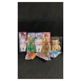 8 Beanie Babies
