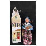 Byers Choice Woman Decorating/Box