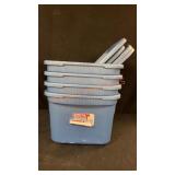 4 Sterilite Totes / Lids