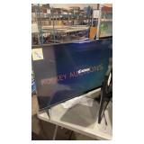 44" AORUS GAMING MONITOR