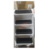 Pet steps