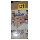 Melissa & Doug playset