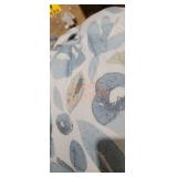 Amazon basics comforter