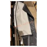 Elite Screens projector Screen