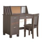 Kid Kraft study desk and chair
