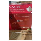 Frigidaire Retro Compact Refrigerator