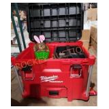 22in Milwaukee Box