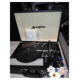 Byron Static Turntable