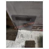 Frigidaire ice maker