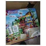 Lego Friends Tree House Set