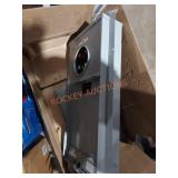 Siemens main breaker box