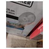 BLACK+DECKER  16" stand fan
