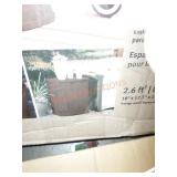 Rubbermaid Grill Box