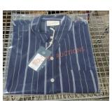 Universal thread size xs dress shirt. 12x the bid!