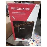 FRIGIDAIRE Compact Refrigerator