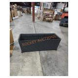 Keeter raised garden bed