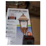 Battery powered outdoor light