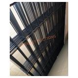 Metal dog crte-no plastic pan