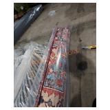 Aprox. 90" wide rug