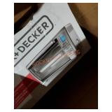 BLACK+DECKER countertop oven