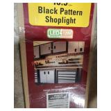 Metalux 46.9" shoplight