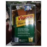 Vigoro planter brackets.