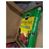 Miracle gro garden soil