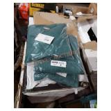 Sz small sweaters. 3x the bid!