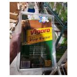 Vigoro planter brackets.