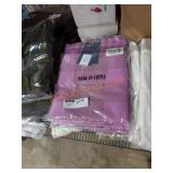 Scarves. 4x the bid!