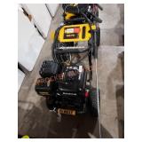 Dewalt 4400PSI. 420cc. Gas pressure washer